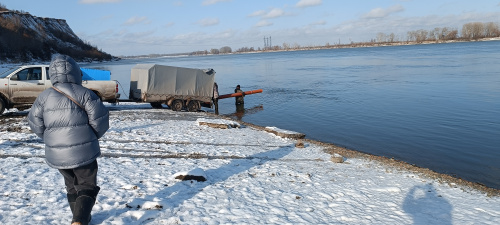 Алтайская рыбоохрана осуществляет контроль за выполнением работ по искусственному воспроизводству водных биоресурсов
