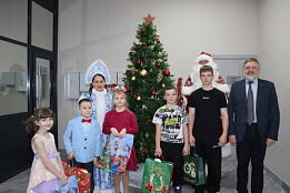 В Верхнеобском ТУ Росрыболовства прошла ёлка для детей в рамках акции «Ёлка желаний» 