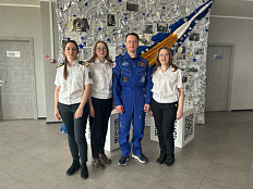 Экскурсия сотрудников в Новосибирский планетарий